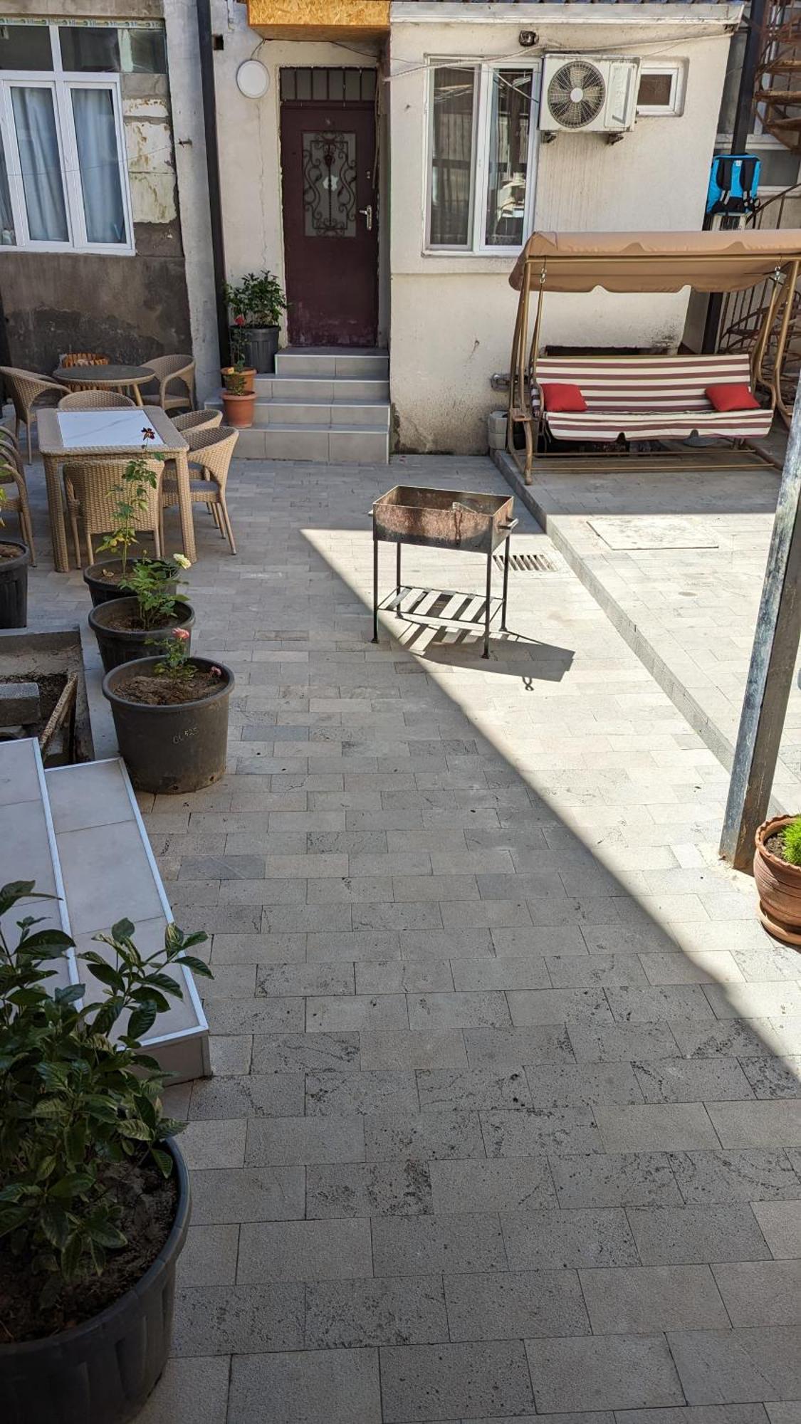 Lela Apartments Тбилиси Экстерьер фото