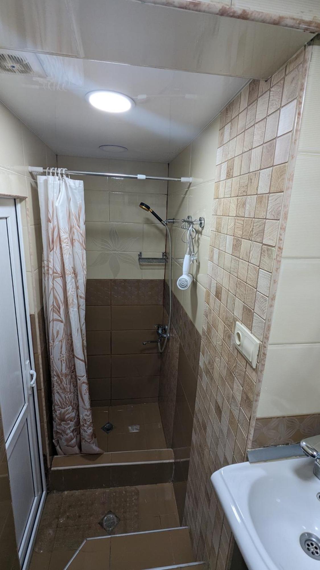 Lela Apartments Тбилиси Экстерьер фото